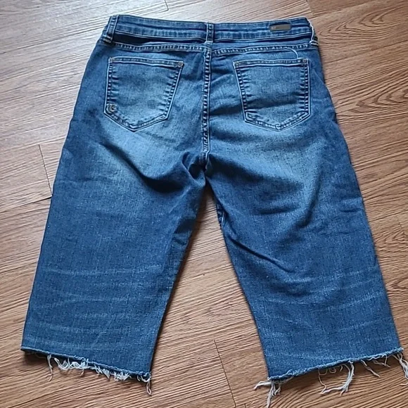 Kut From The Kloth Kick Flare Capri Dark Blue Jean Stretch Womens Size 10 - Picture 6 of 14